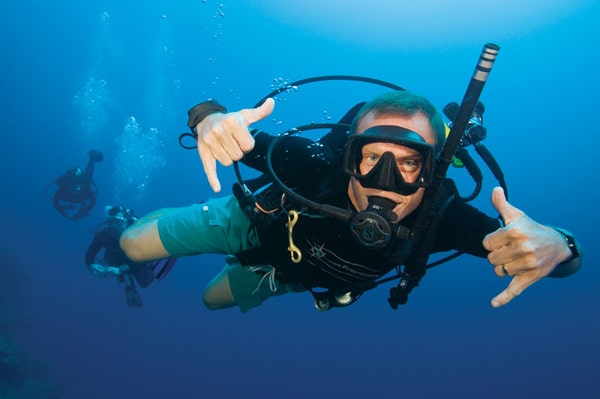 Curso PADI Rescue Diver Alicante. puraventuraspain.com