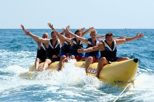 Banana Boat Alicante. puraventuraspain.com