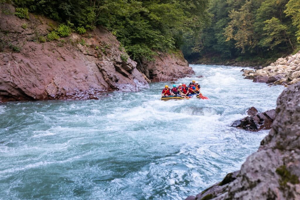 Rafting en el rio en España